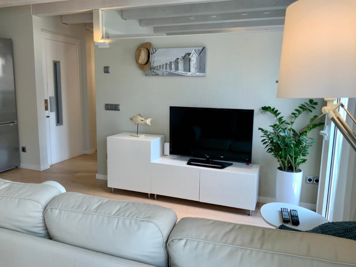 Duplex Can Quim, Terrace Boutique Apartment L'Escala Exterior photo