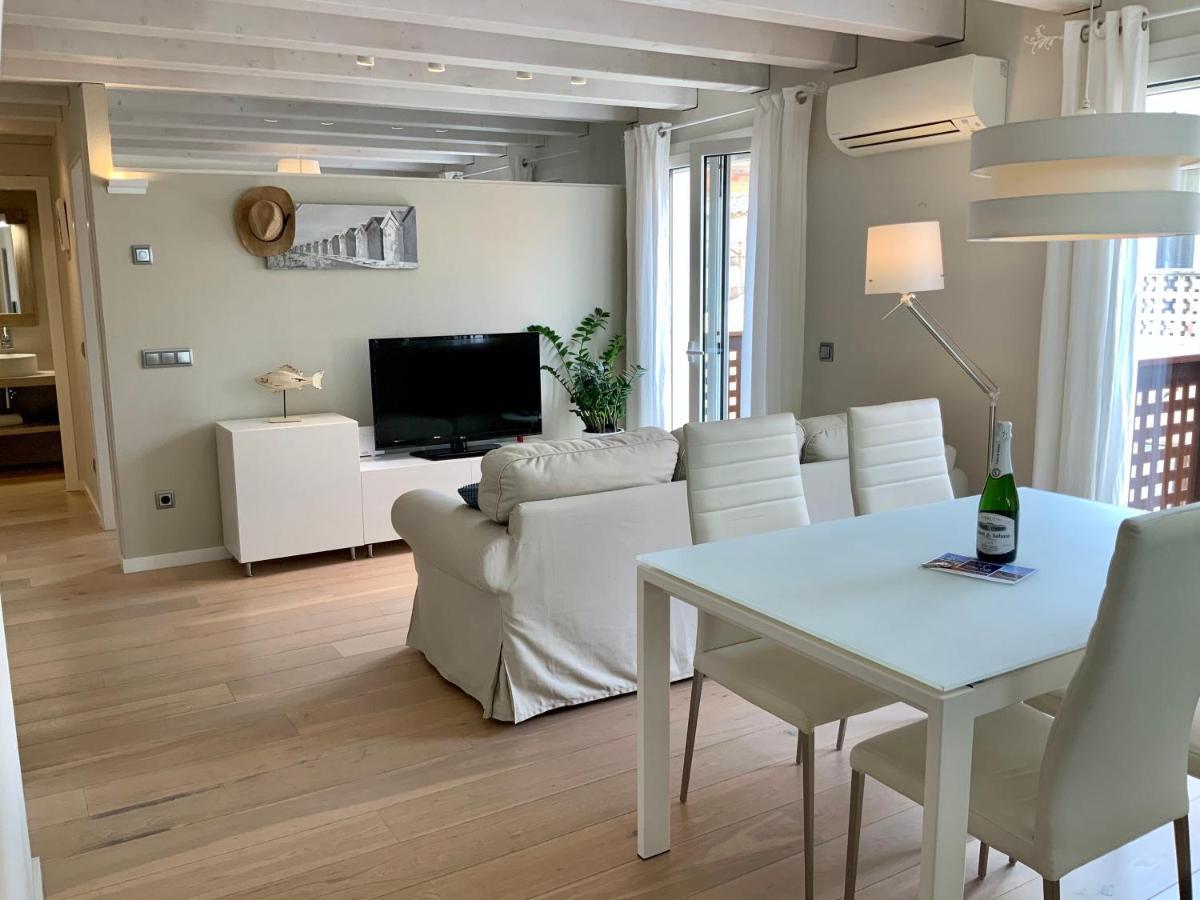 Duplex Can Quim, Terrace Boutique Apartment L'Escala Exterior photo